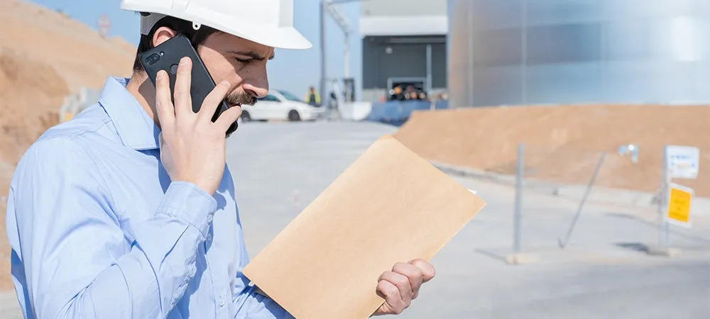 landscape contractor hold license