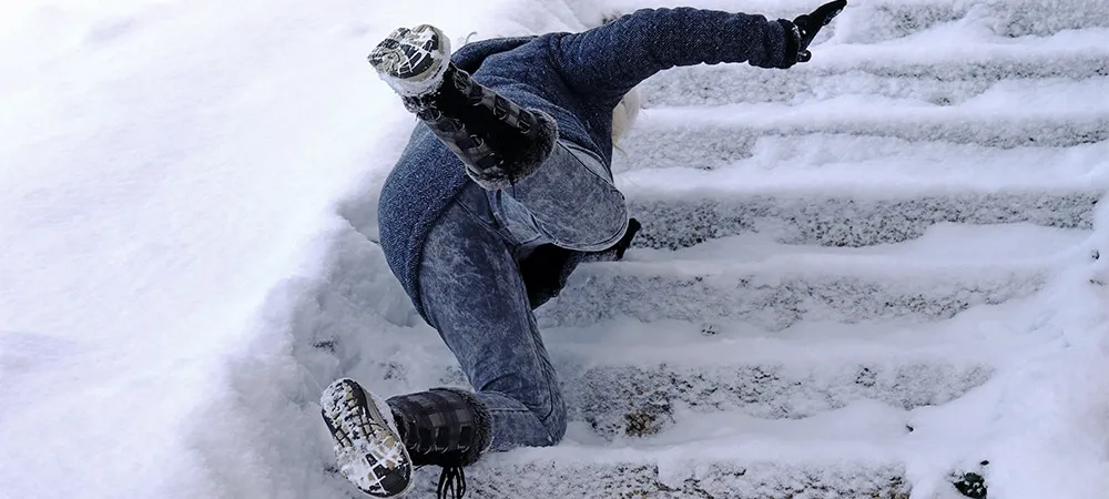 ice slip from stair