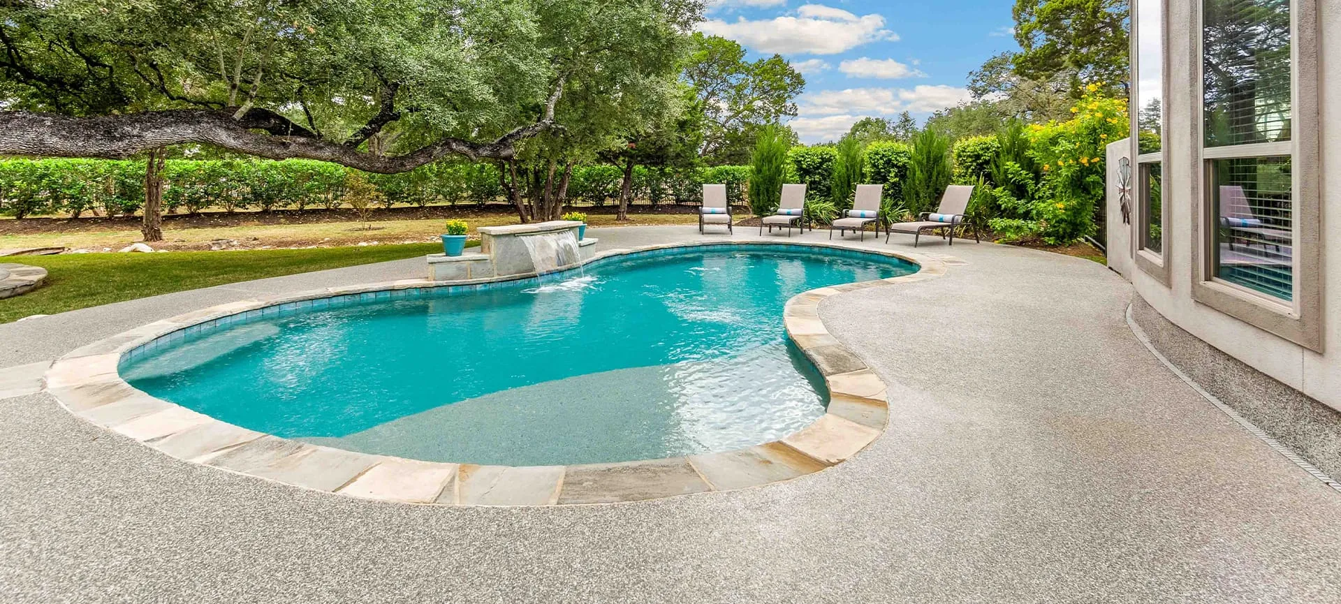 pool with stone copying