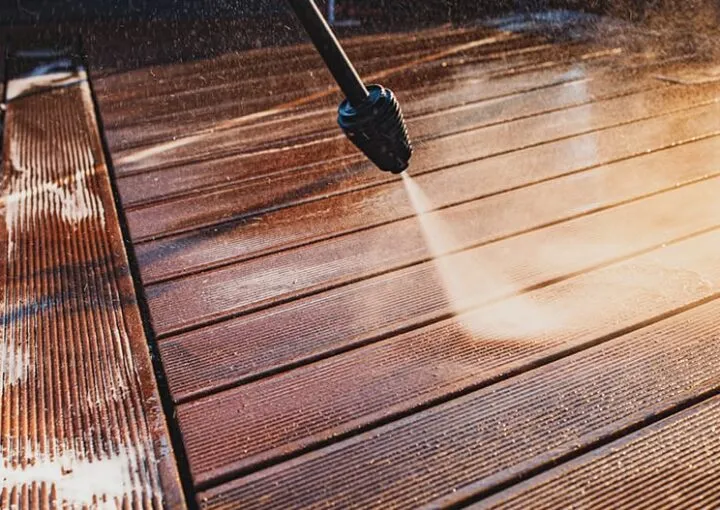 cleaning trex decking