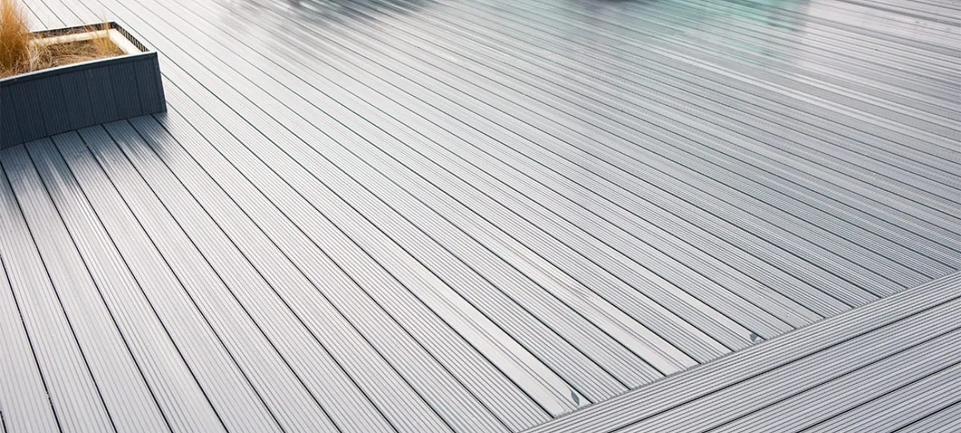 deck slip resistant