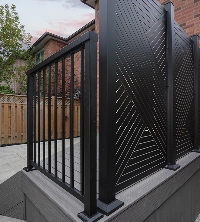 back view of privacy screen