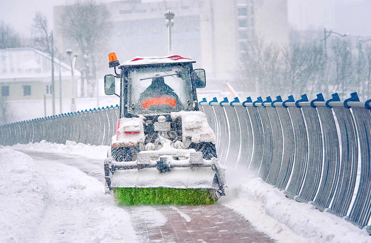 snow plow on route