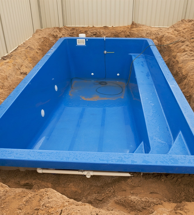 installation process of fibreglass pool