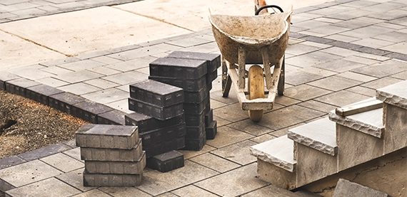 interlocking walkway construction