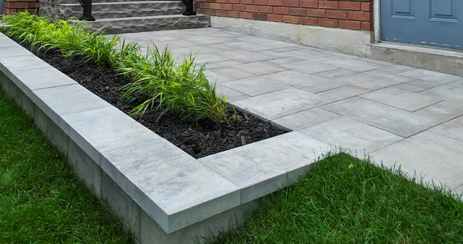 interlocking landscape retaining wall with walkway