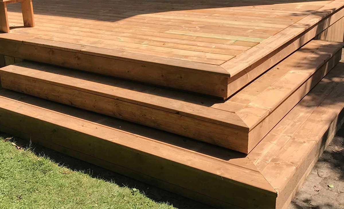 pressure treated deck with steps