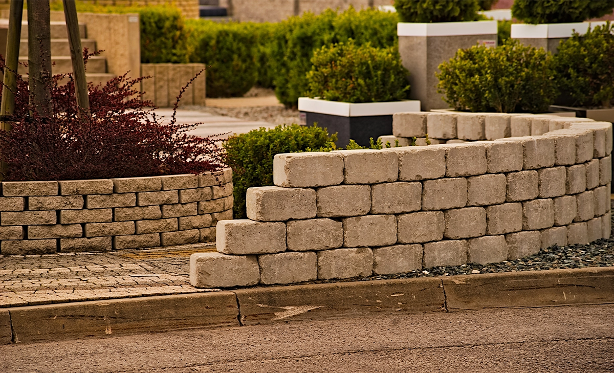traditional concrete block for retaining walls traditional concrete block retaining walls around road
