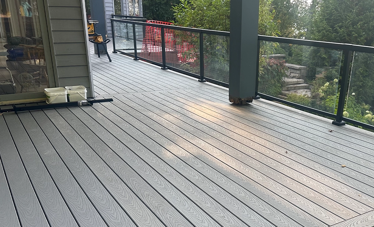 trex deck close view