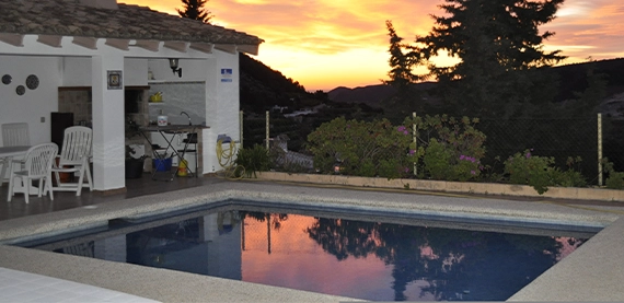 vinyl pool img eight vinyl pool in home back space