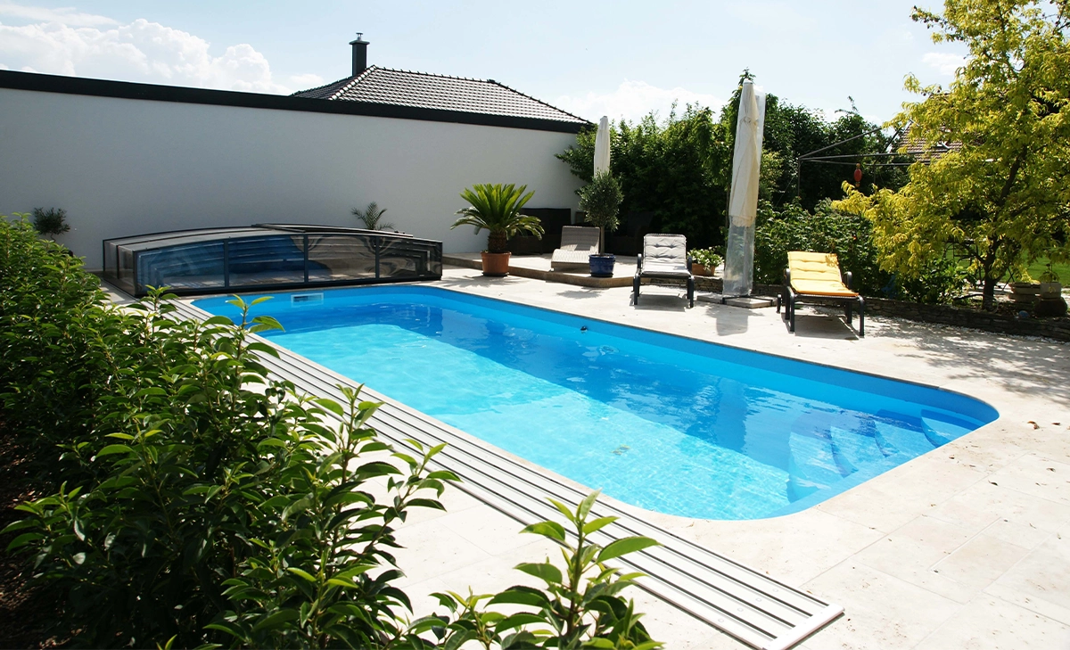 vinyl swimming pool with pool cover vinyl pool with pool cover, titles floor in backspace