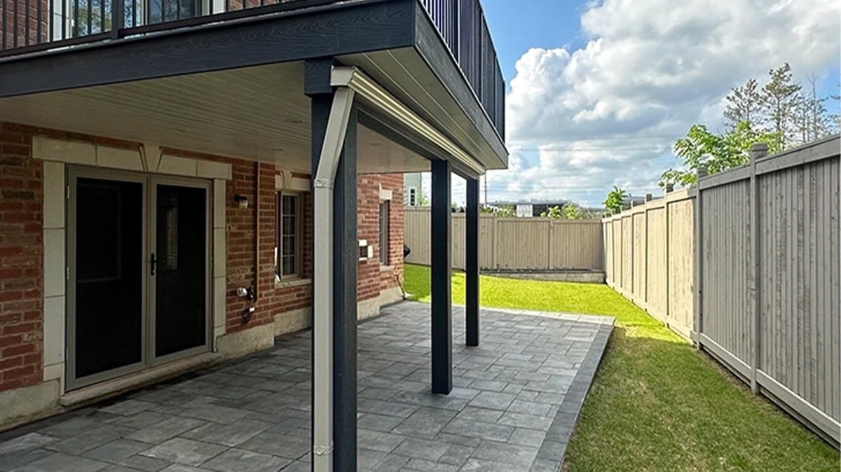 above ground deck oni nterlock surface